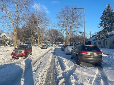 Hawthorne, SAINT PAUL, MN 55119