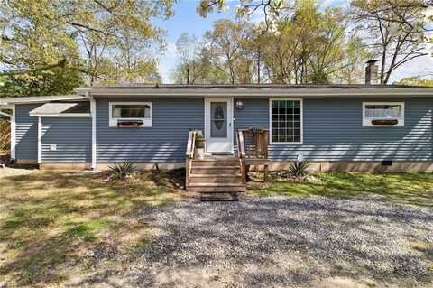 12461 Dogwood Trail, Gloucester, VA 23061