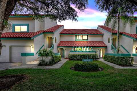 20 Lexington Lane W, Palm Beach Gardens, FL 33418