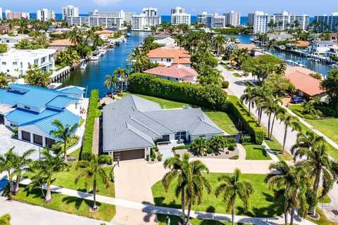 7700 NE Spanish Trail Court, Boca Raton, FL 33487