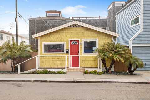 3581 Mission Blvd, San Diego, CA 92109