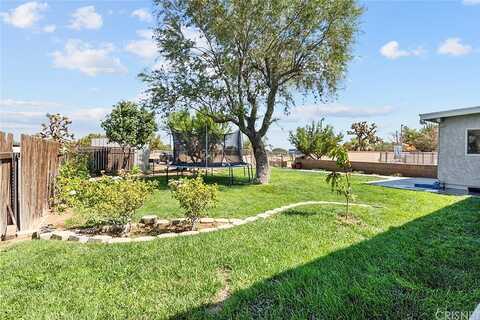 Avenue N8, PALMDALE, CA 93551