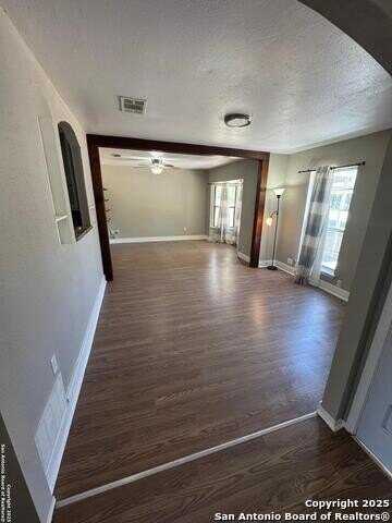 420 Nell Deane, Schertz, TX 78154