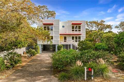 1111 Laurel Avenue, Tybee Island, GA 31328