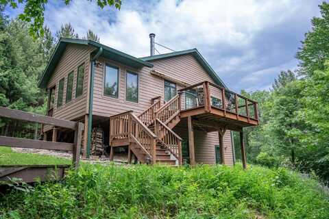 N4755 Whitetail Lane, Elroy, WI 53929
