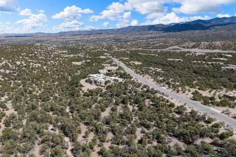 3024 Monte Sereno Drive, Santa Fe, NM 87506