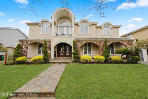 933 Edgegrove Avenue, Staten Island, NY 10309