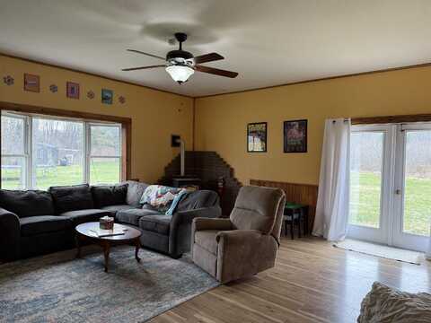 35 Wright Rd, Potsdam, NY 13676