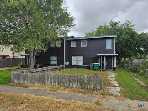 3001 E Rio Grande Street, Victoria, TX 77901