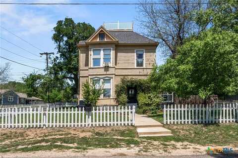 404 E 9th Avenue, Belton, TX 76513