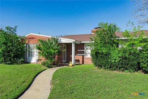1307 N Main Street, Victoria, TX 77901