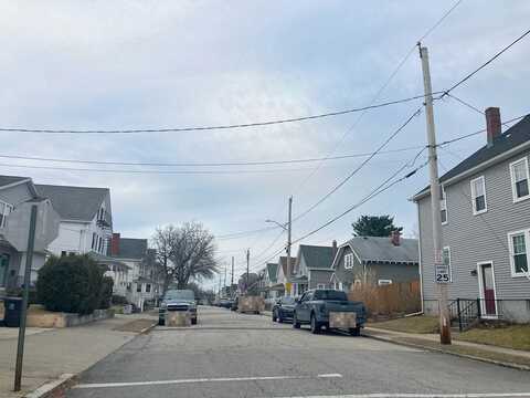 Russell, EAST PROVIDENCE, RI 02914