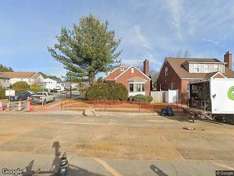 Central, BETHPAGE, NY 11714