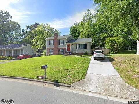 Woodlake, GREENSBORO, NC 27406