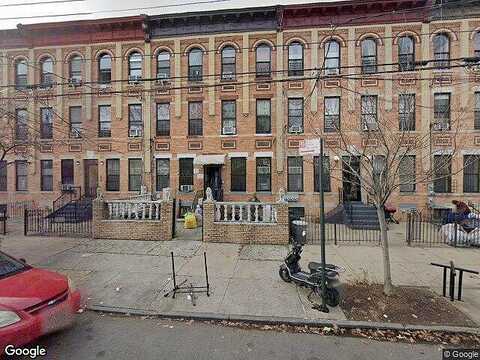 Bradford, BROOKLYN, NY 11207