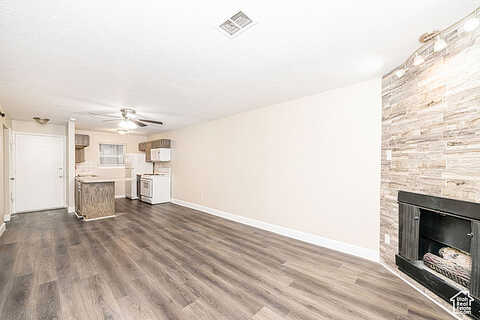 S Meadow Ln #181, South Ogden, UT 84403