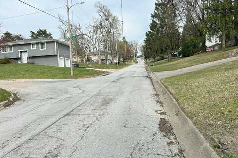 Jaynes, OMAHA, NE 68134