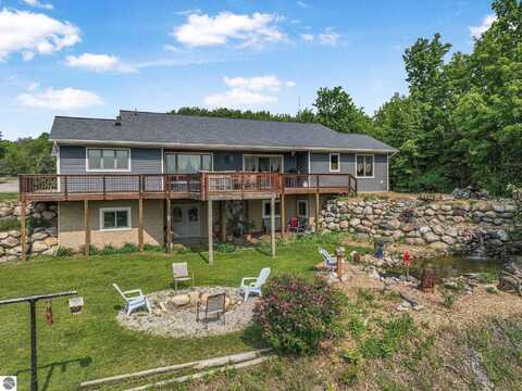 11660 Indian Road, Kewadin, MI 49648