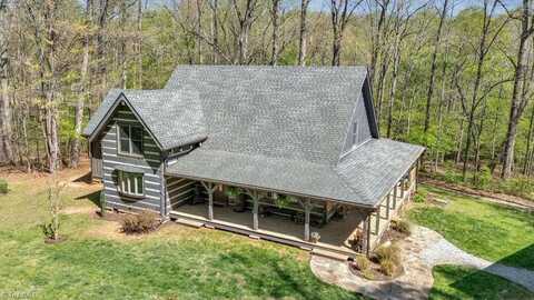 1233 Wilson Heritage Trail, Kernersville, NC 27284