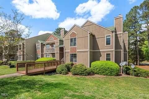 3805 Chimney Ridge Place, Durham, NC 27713