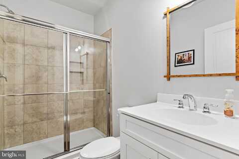 1335 ASHTON ROAD, MECHANICSBURG, PA 17055