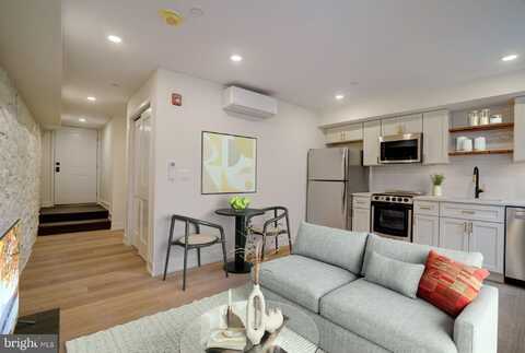 620 S 8TH STREET, PHILADELPHIA, PA 19147