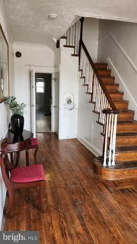 2613 REISTERSTOWN ROAD, BALTIMORE, MD 21217
