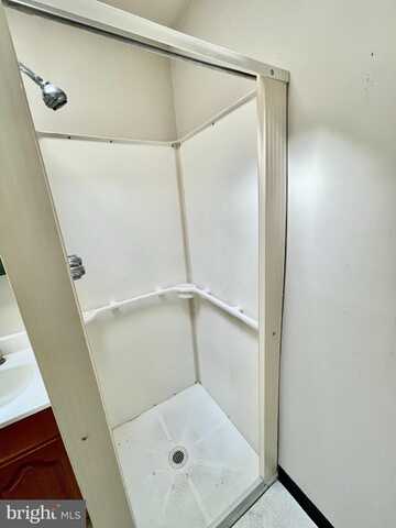504 W COULTER STREET, PHILADELPHIA, PA 19144