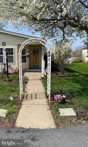 33 LONGWOOD COURT E, HARLEYSVILLE, PA 19438