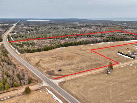 TBD Pawley, Gulliver, MI 49840