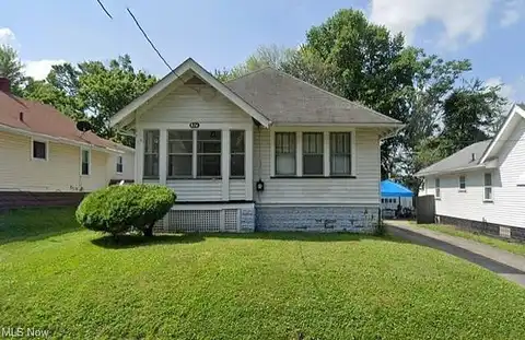 Fess, AKRON, OH 44307