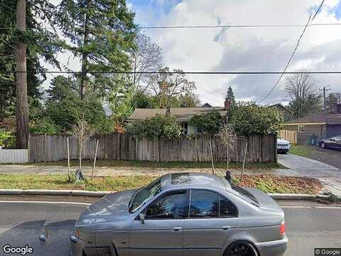 30Th, SEATTLE, WA 98125