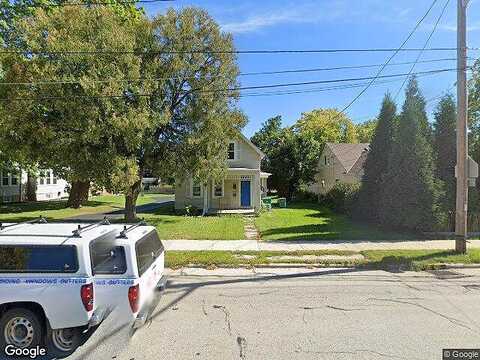 Washington, CEDARBURG, WI 53012