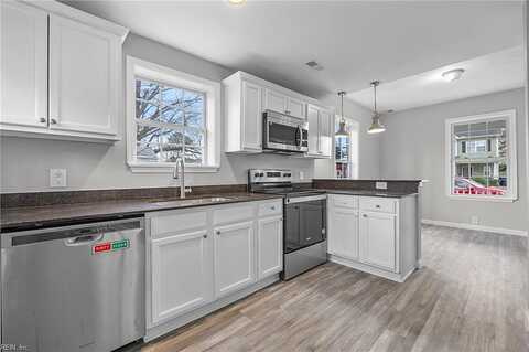 Winthrop, NORFOLK, VA 23513