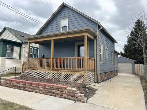Barker, RACINE, WI 53402