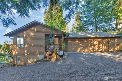 Circle, POULSBO, WA 98370