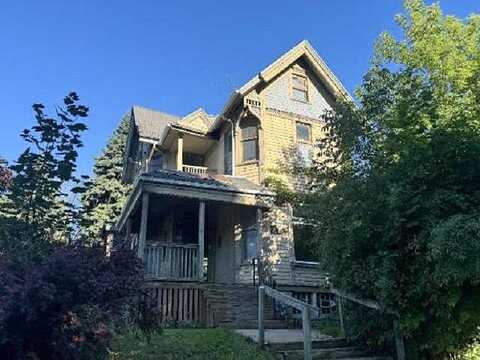 32Nd, MILWAUKEE, WI 53208