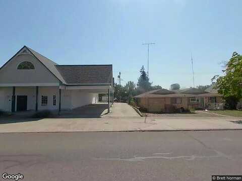 Broadway, GOLDENDALE, WA 98620