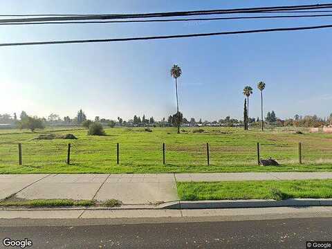 N Clovis Ave Lot 32, Fresno, CA 93727