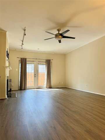 Threadneedle, HOUSTON, TX 77079