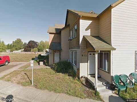 Village, DAYTON, OR 97114