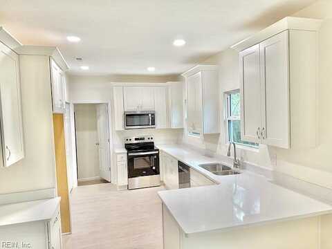 Ballentine, NORFOLK, VA 23509