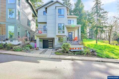 Village Center, SALEM, OR 97302