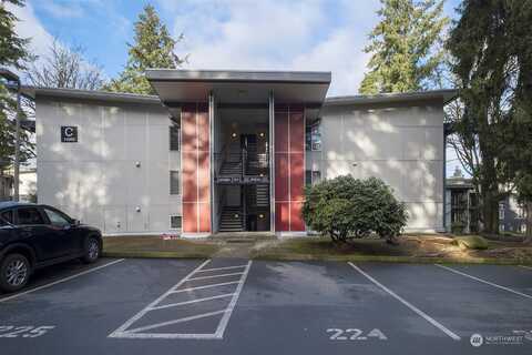 31St, BELLEVUE, WA 98007