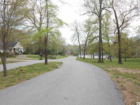 107 Kyabram Dr., Benton, KY 42025