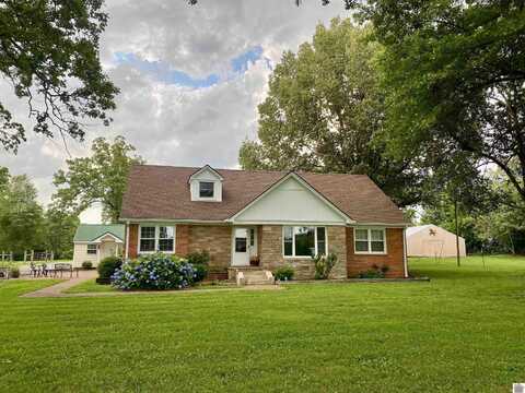 332 Jones Sparkman Road, Murray, KY 42071