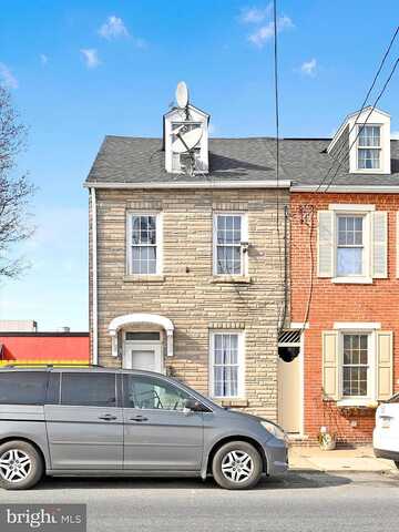 Chestnut, LANCASTER, PA 17602