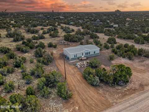 8469 Airport Drive, Show Low, AZ 85901