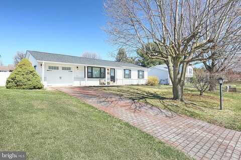Cardinal, HANOVER, PA 17331