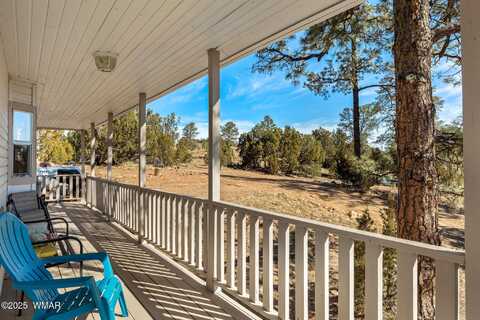 3418 Aztec Drive, Overgaard, AZ 85933